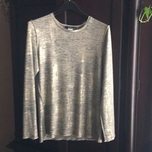 Crew neck long sleeve top